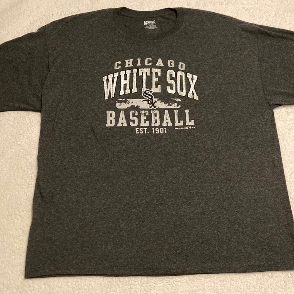 NWOT Gear for sports Chicago White Sox MLB gray short sleeve shirt Size XXL